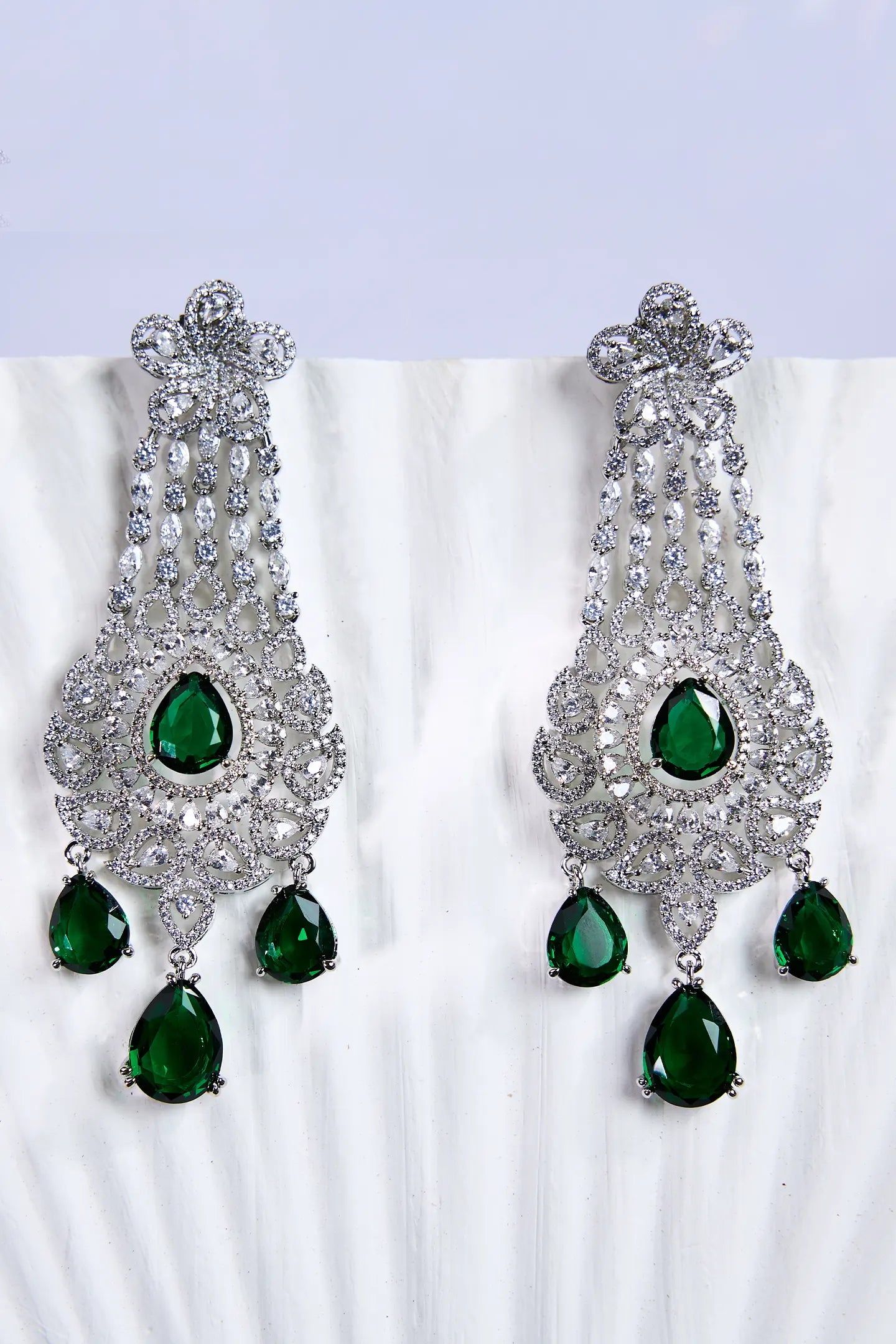 Graceful Green Elegance Earrings