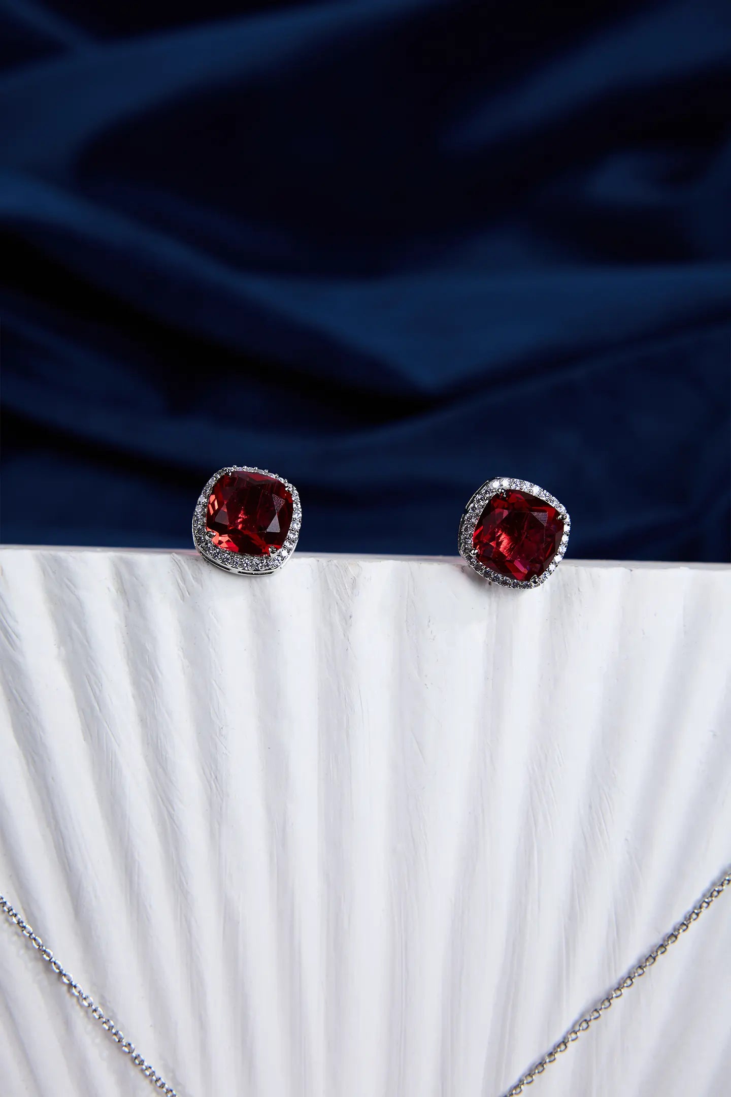 Crimson Gleam Pendant and Earring Set