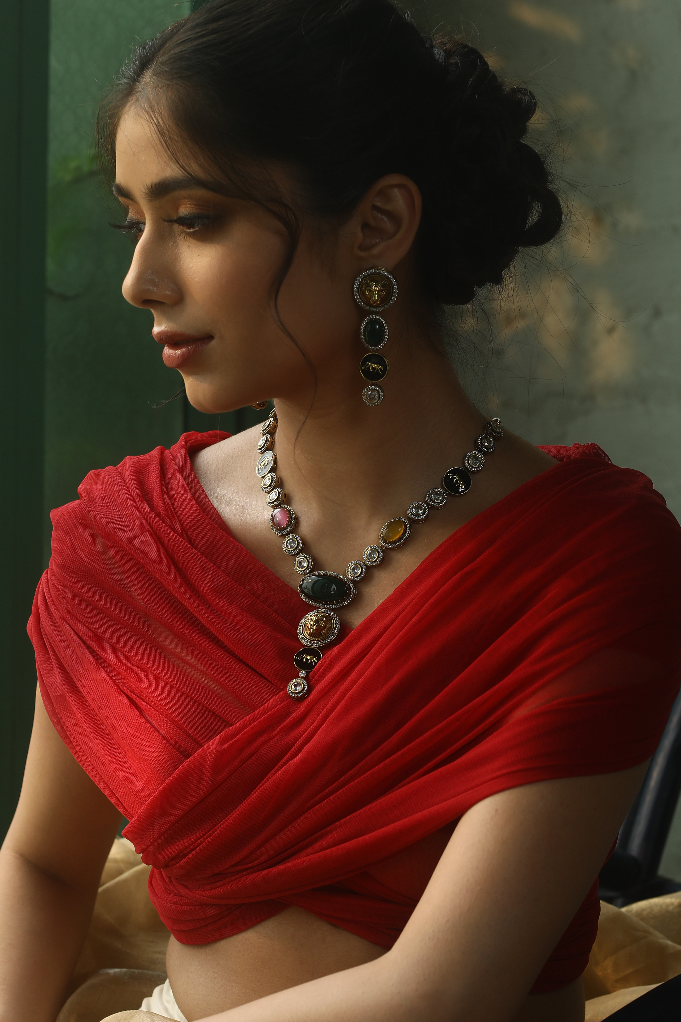 Inayat Necklace set