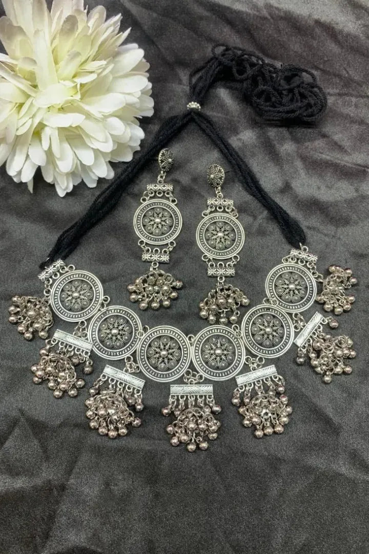 Shyla Necklace
