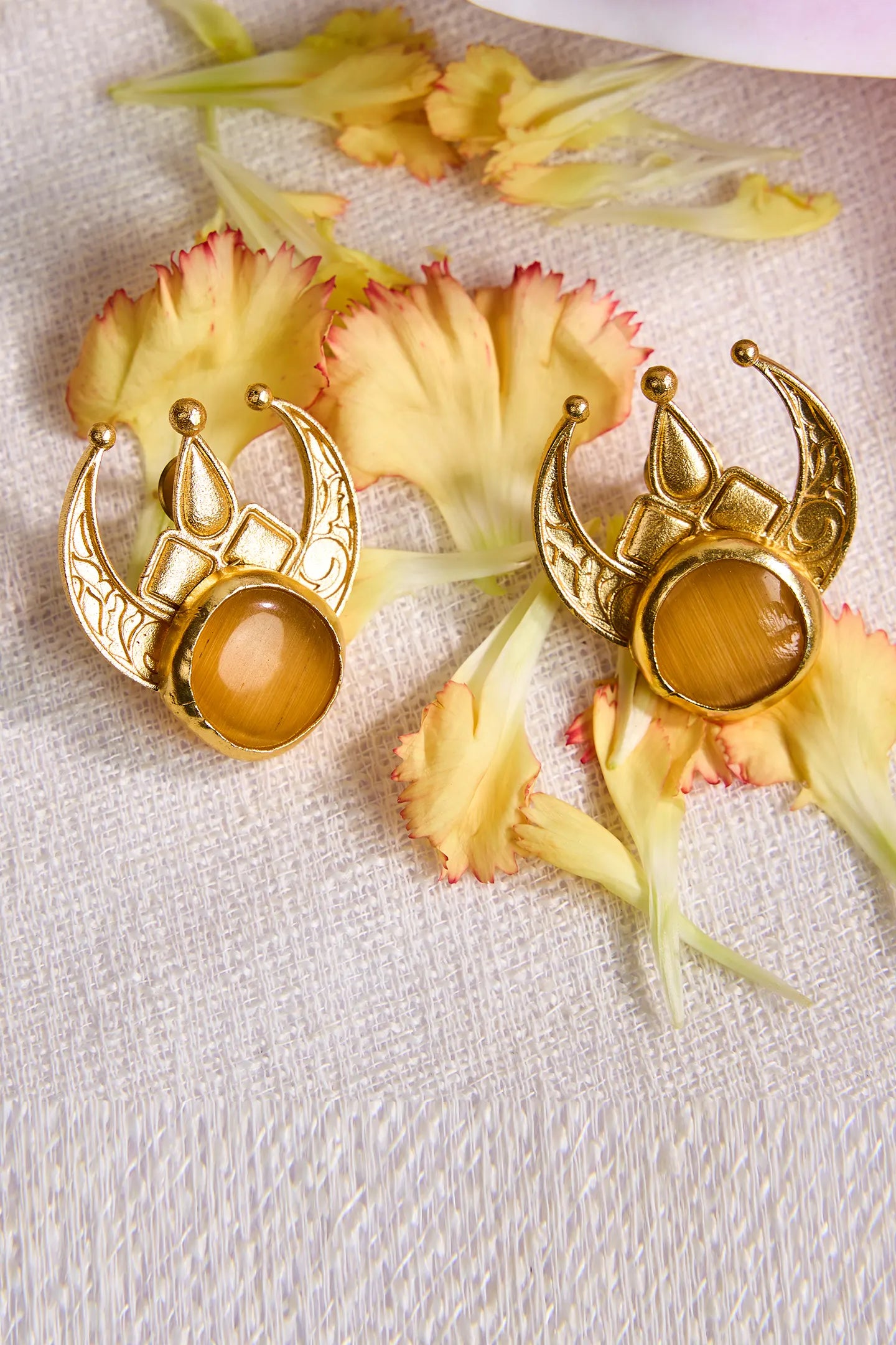 Regal Radiance Earrings