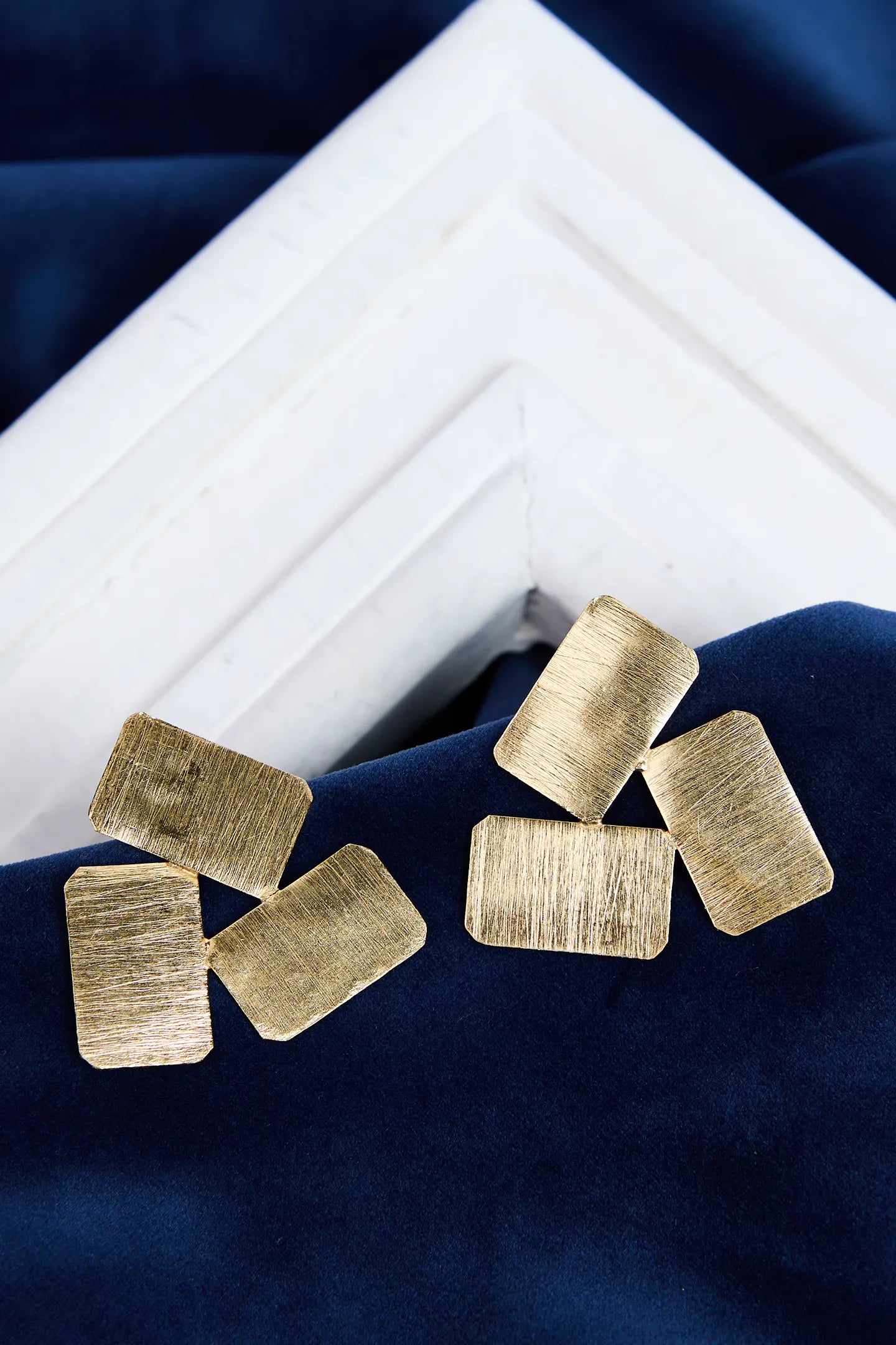 Leaflet Charm Earrings