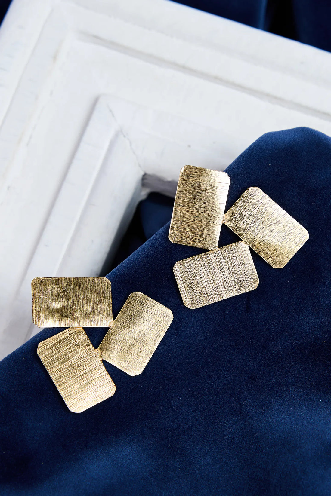 Leaflet Charm Earrings