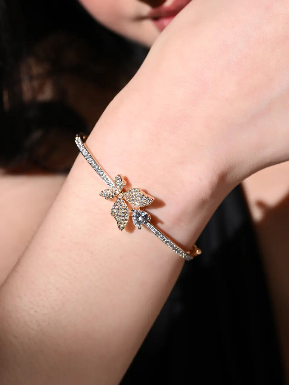 Golden Flutter Bracelet