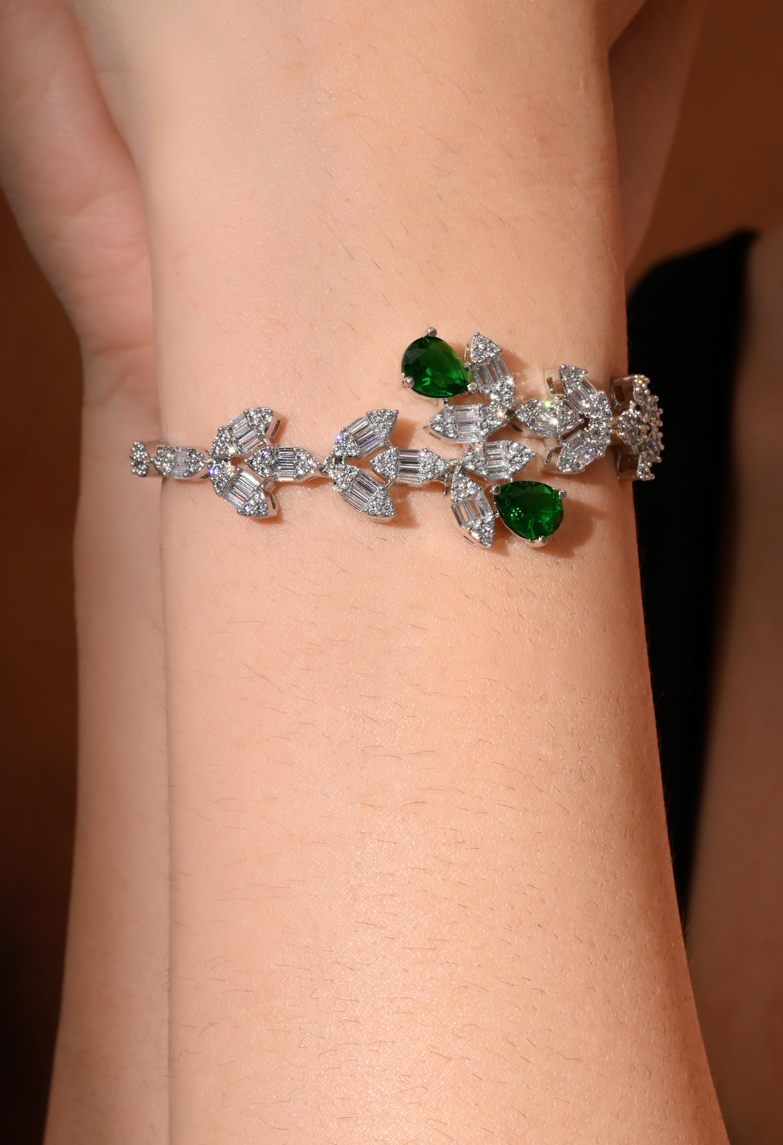 Emerald Vine Sparkle Bracelet