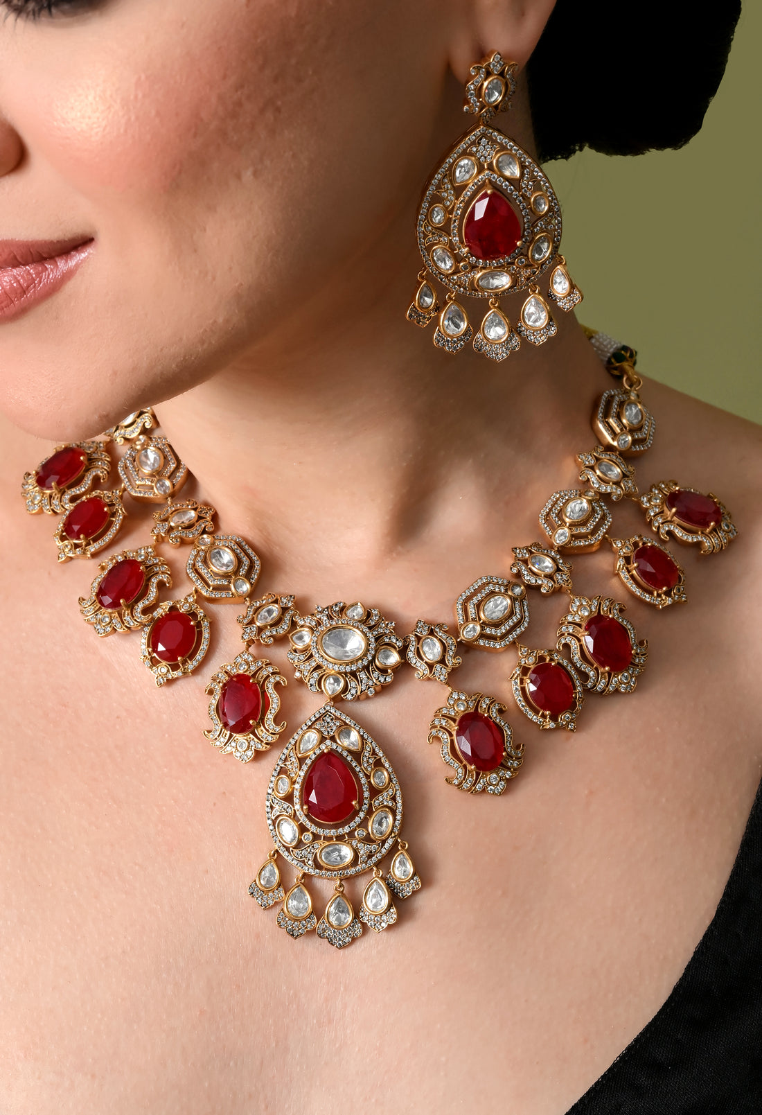 Royal Ruby Queen Bridal Set