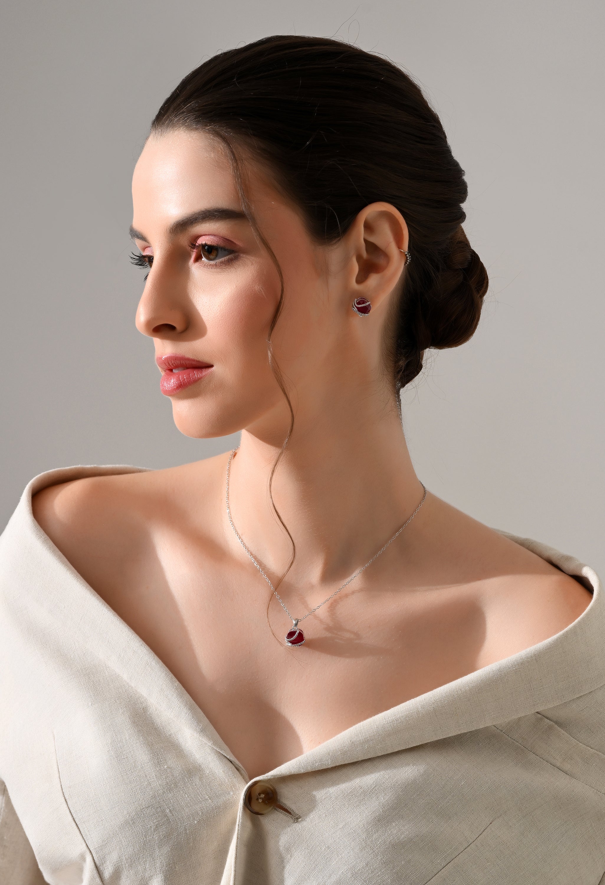 Crimson Charm Heart Pendant Set