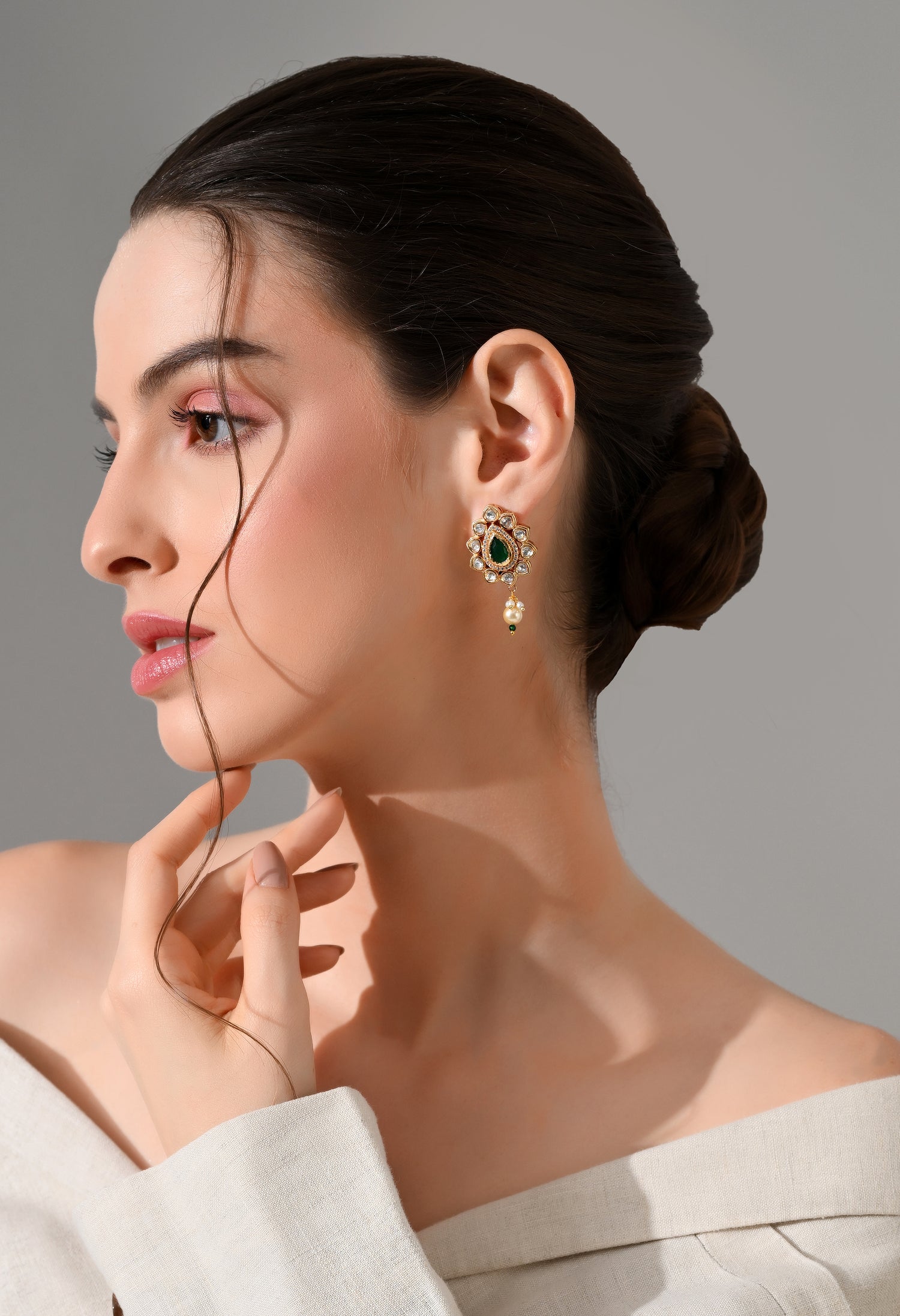 Regal Emerald Kundan Drop Earrings