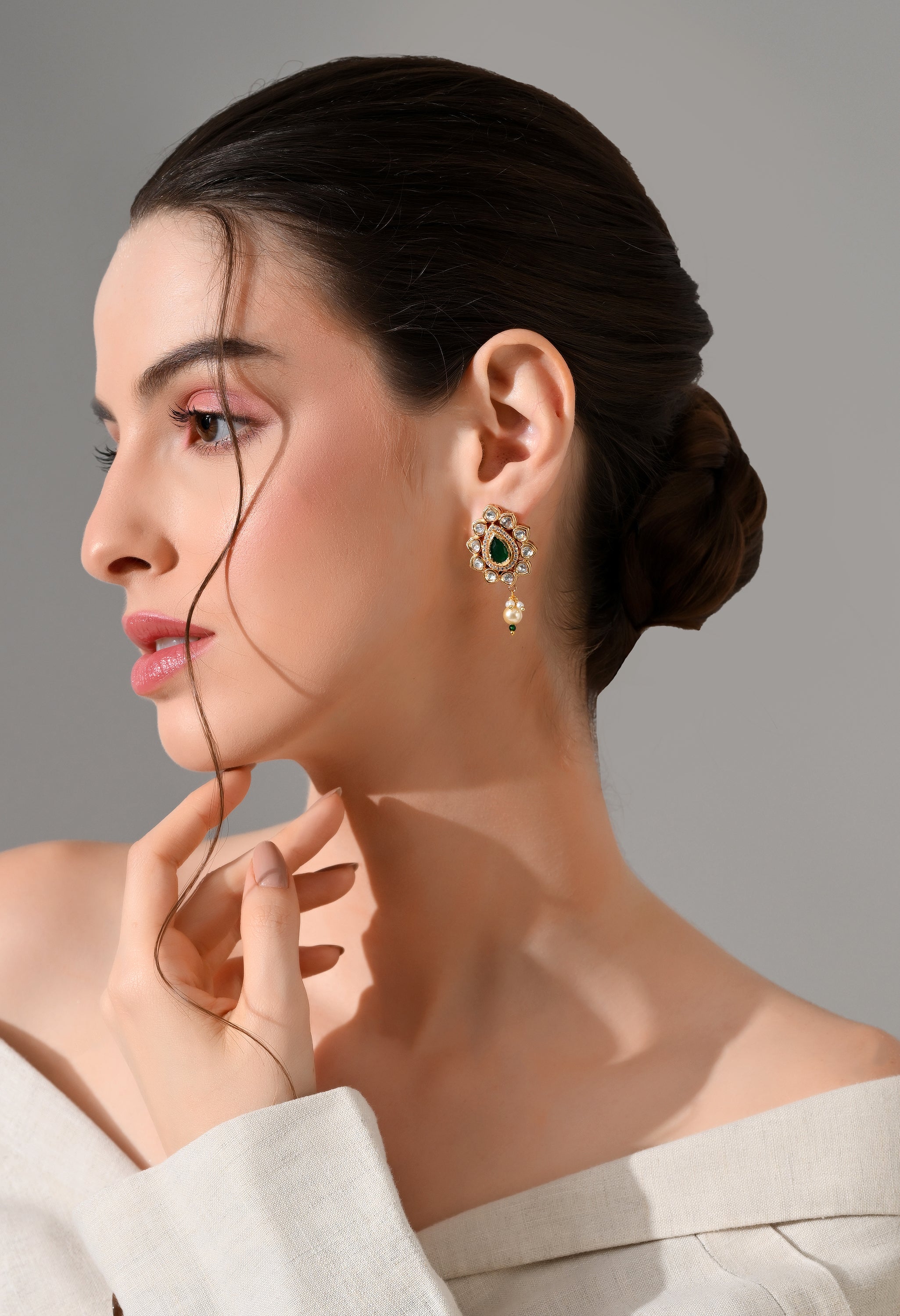 Regal Emerald Kundan Drop Earrings