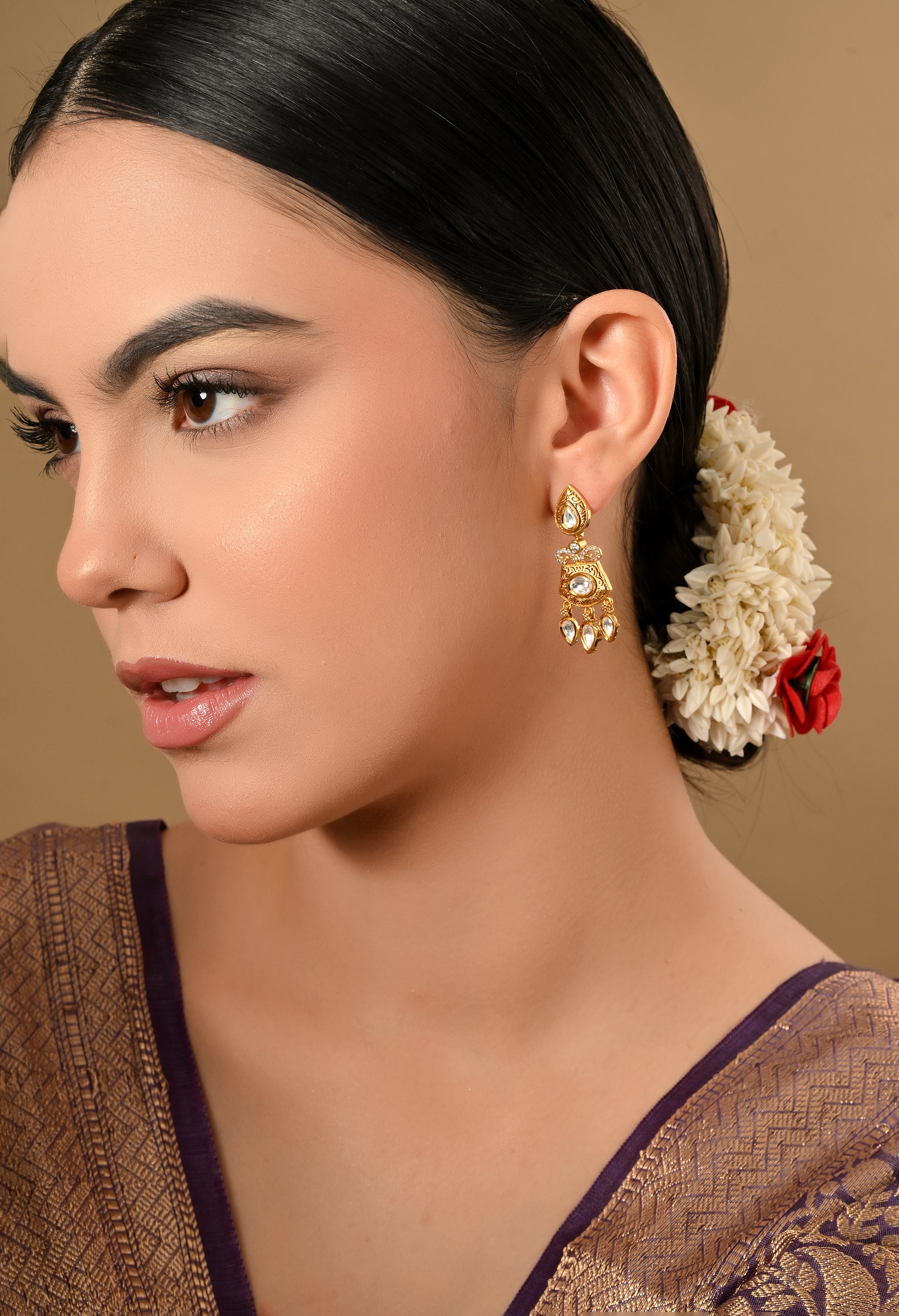 Elegant Golden Teardrop Earrings Collection