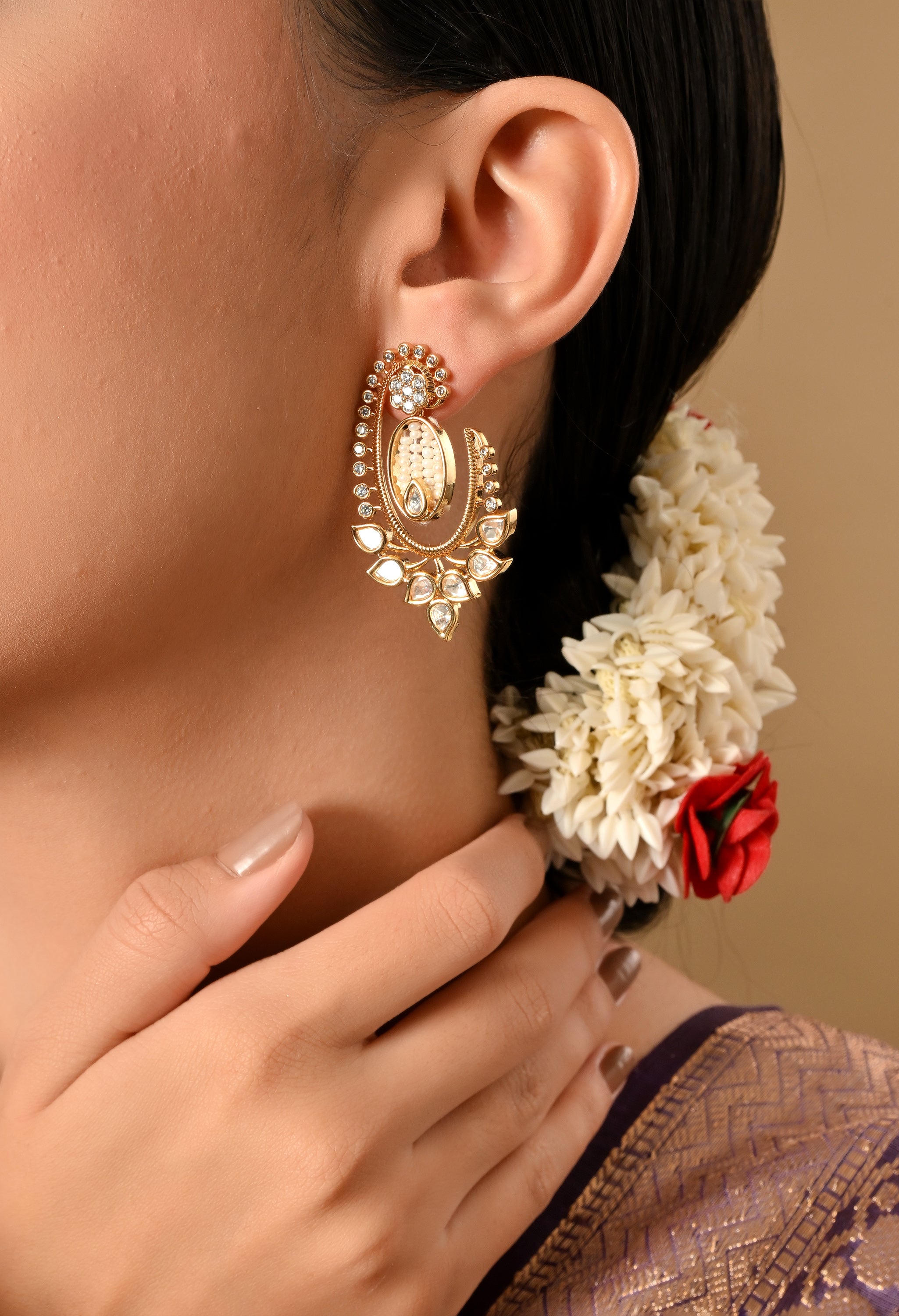 Elegant Gold Leaf Earrings