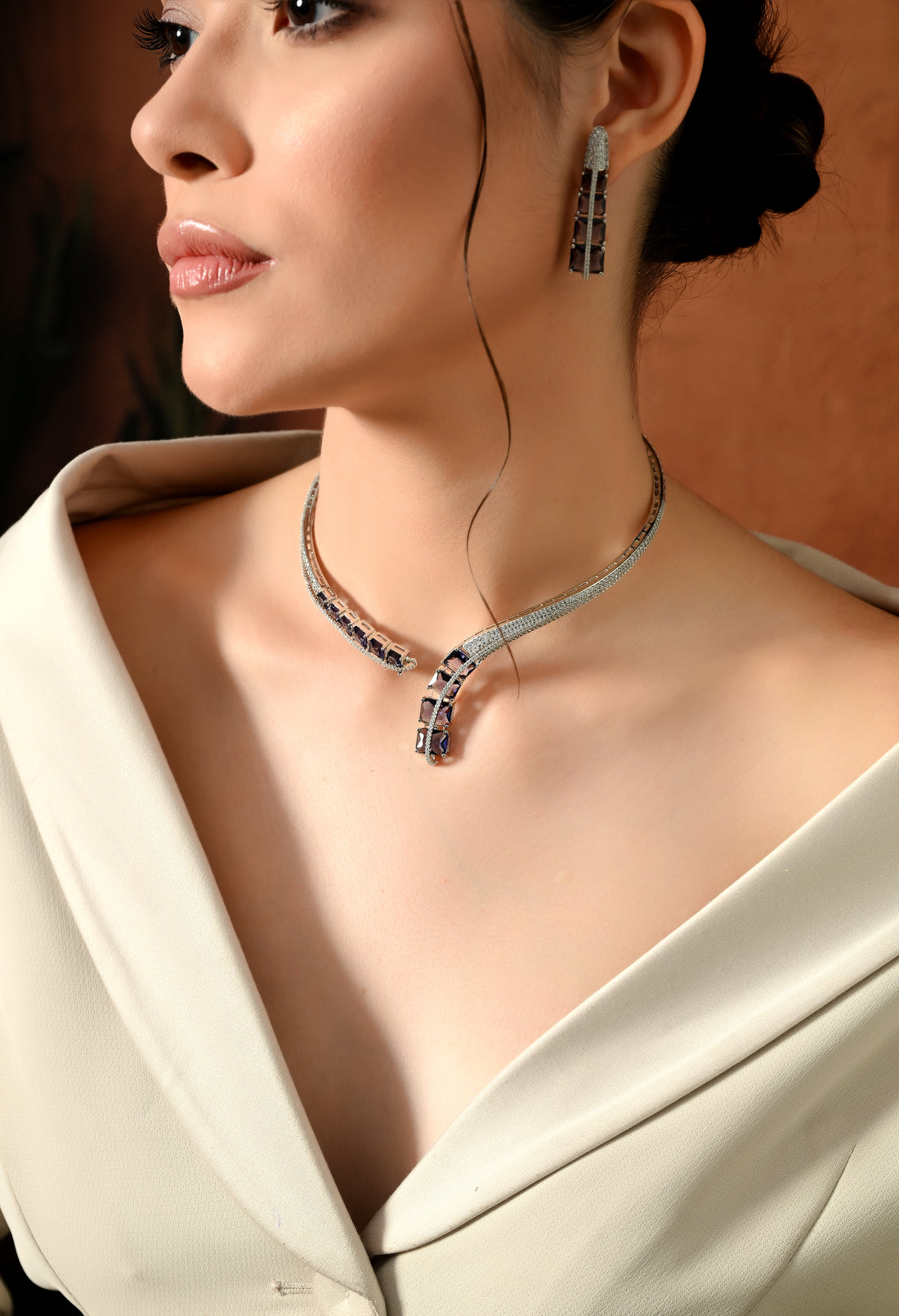 Elegant Sparkling Silver Curve Set