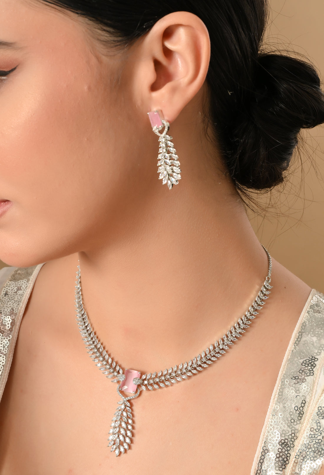 Glistening Blossom Jewelry Set