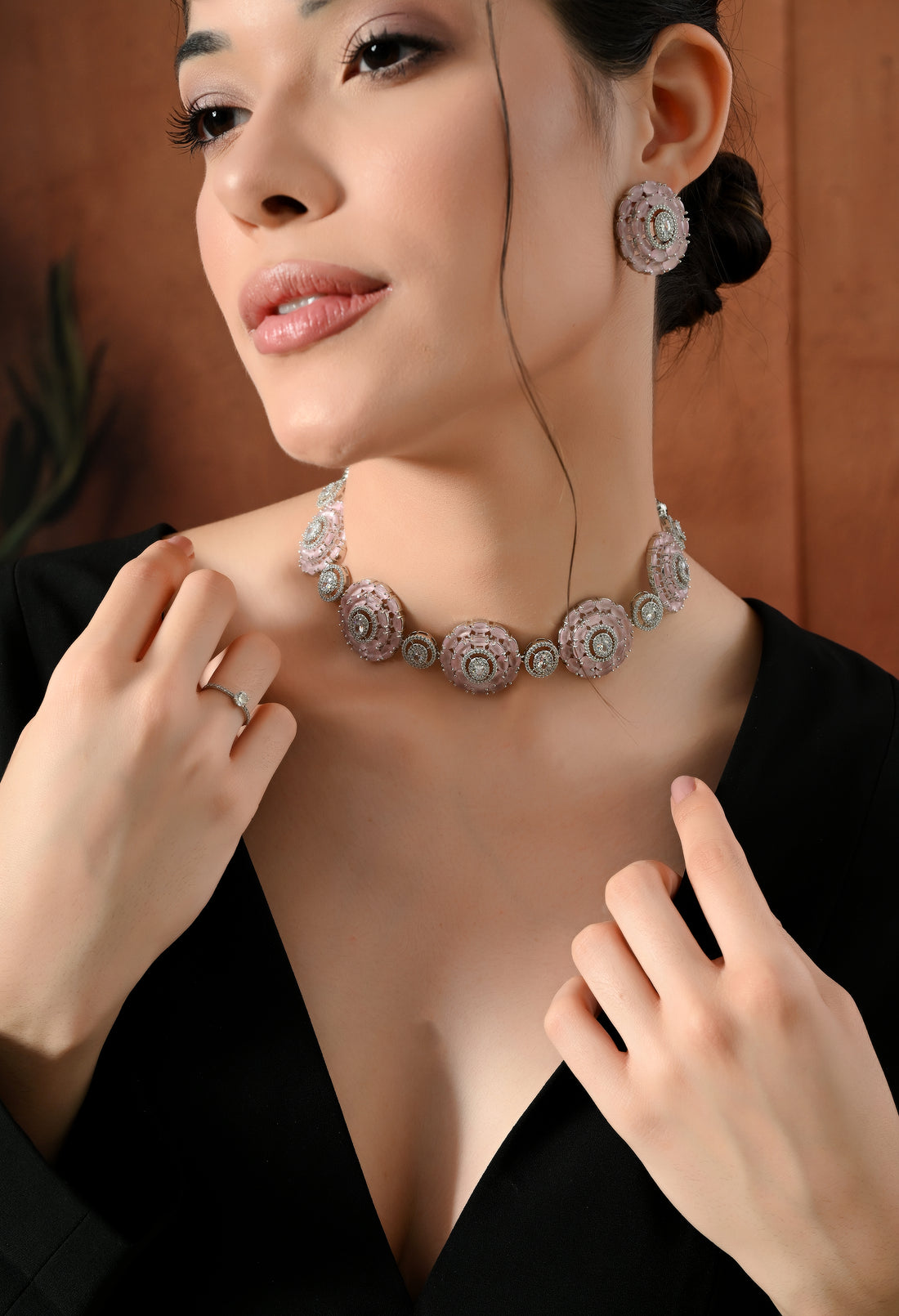 Sparkling Floral Choker Necklace Set