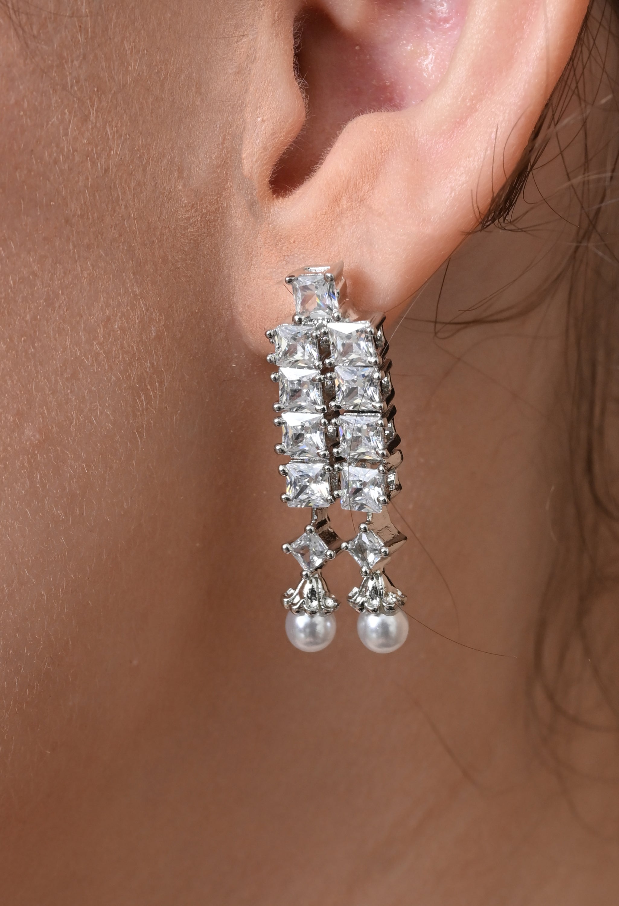 Shimmering Elegance Necklace and Earrings