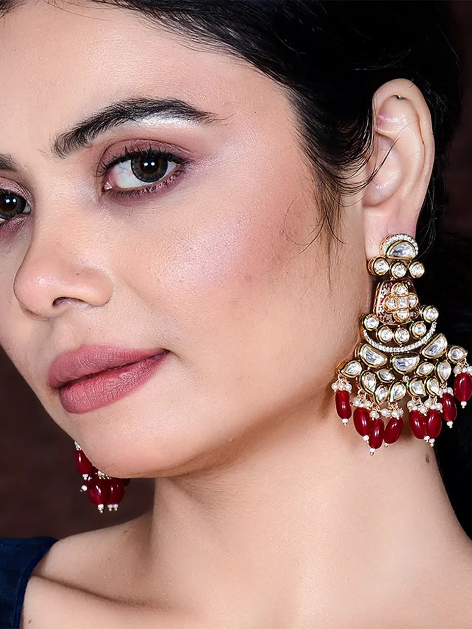 Neeksha Earring