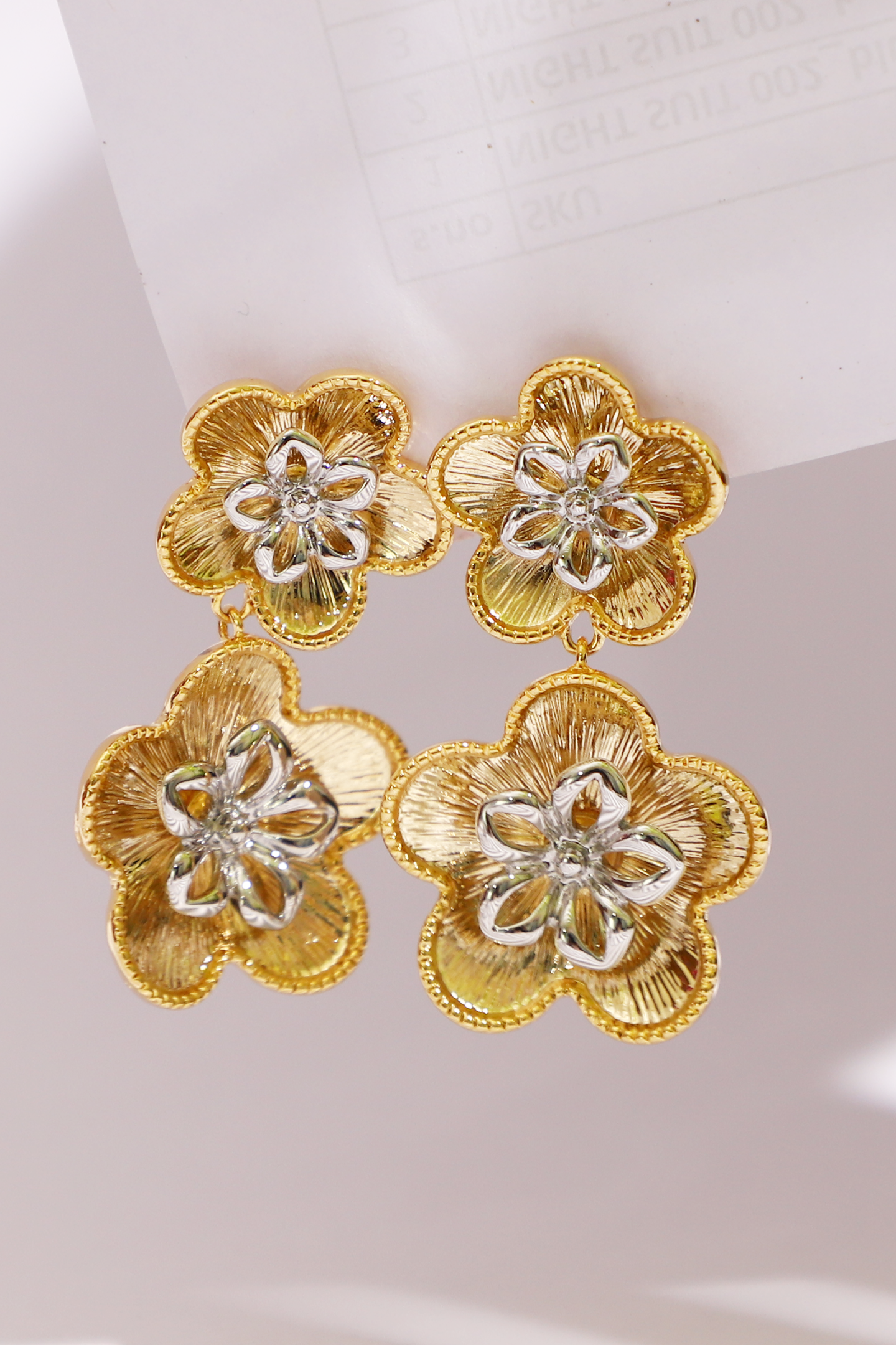 Gulzar Glam Earrings