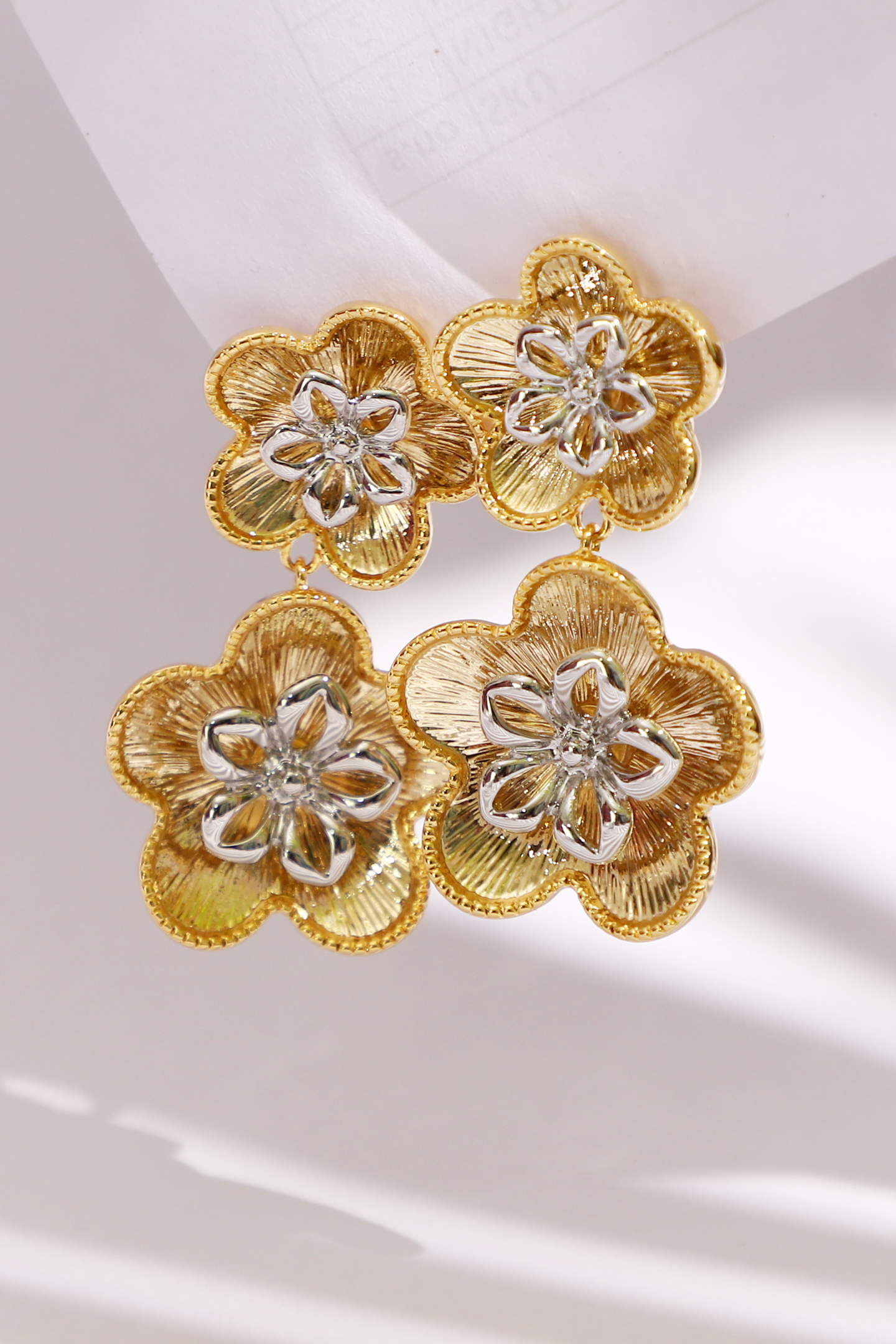 Gulzar Glam Earrings