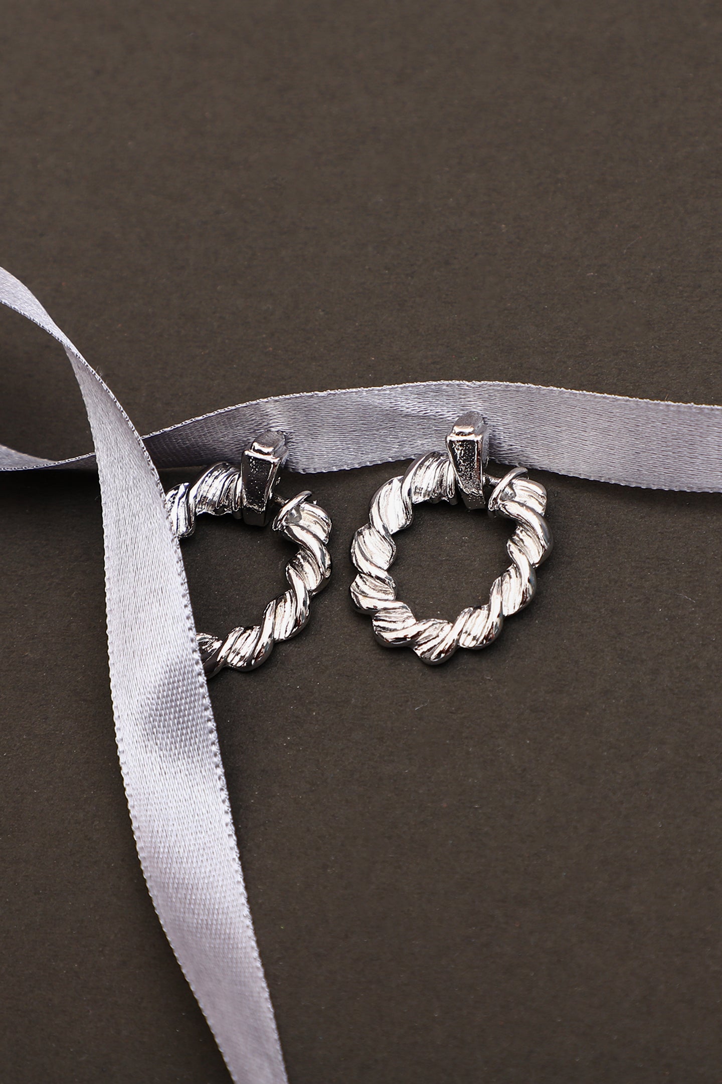 Dazzling Western Elegance Earrings