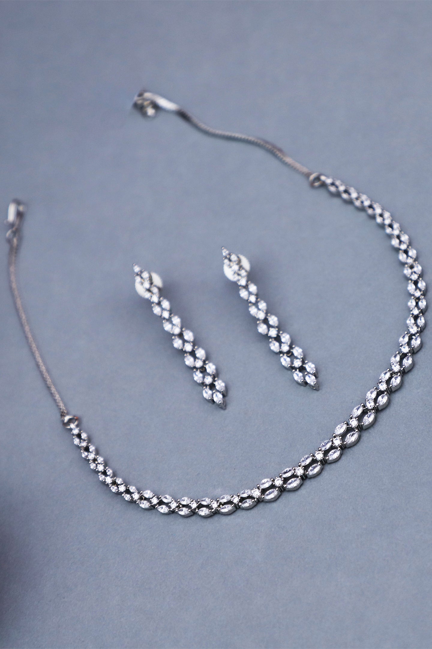 Sparkle Line Necklace Set