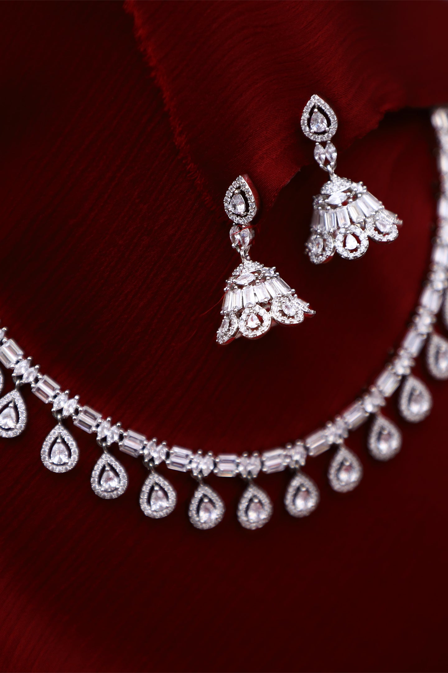 Stellar Glow Necklace