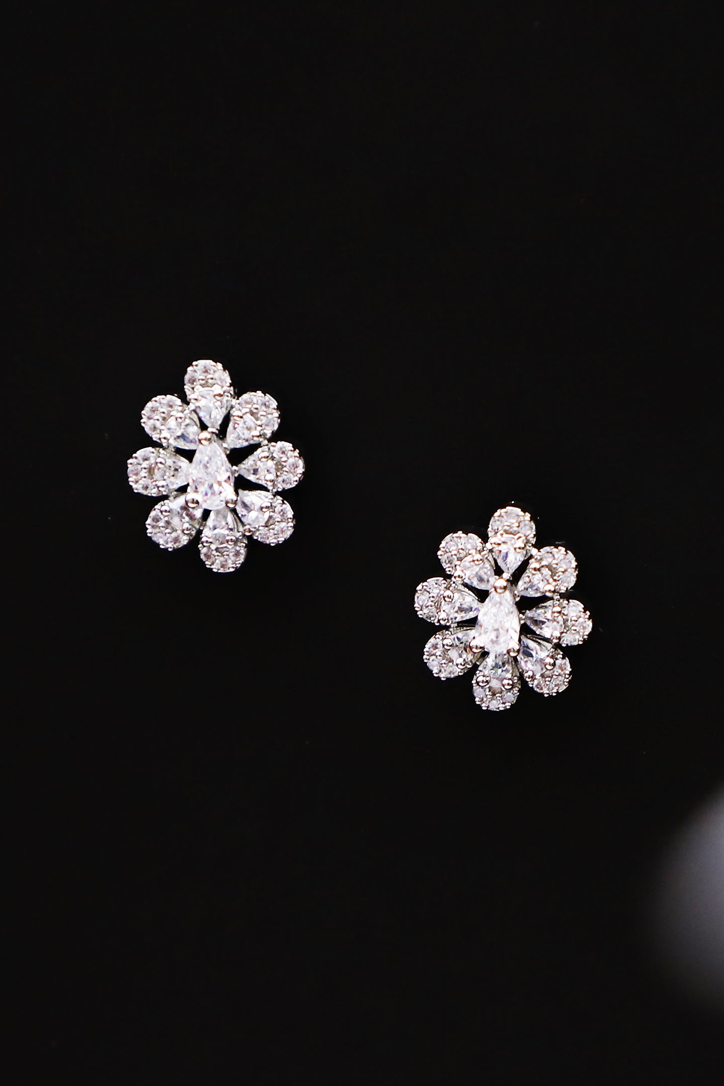 Silver Petal Earring