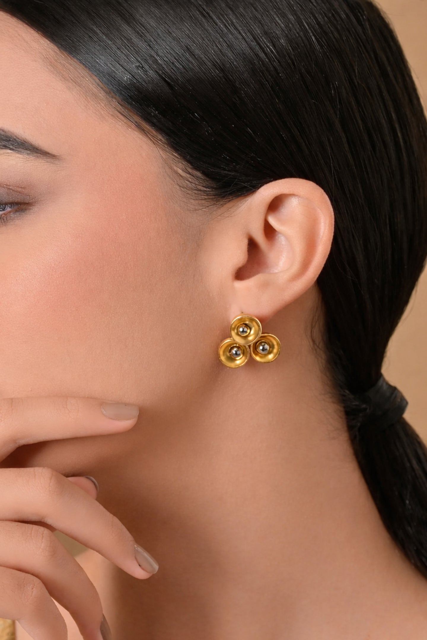 Katori Pearl Earrings