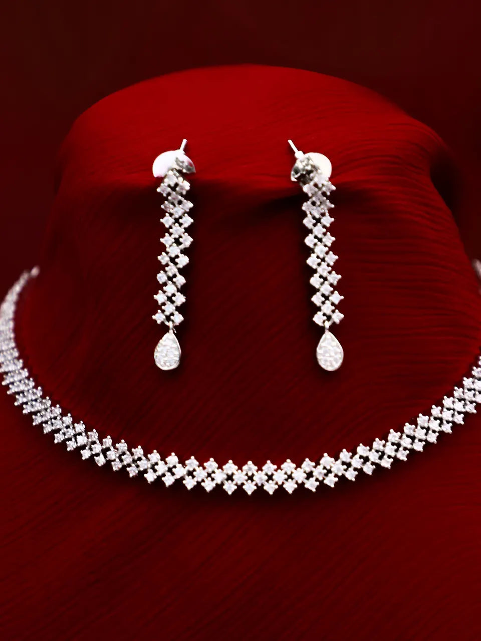 Layla Necklace Set