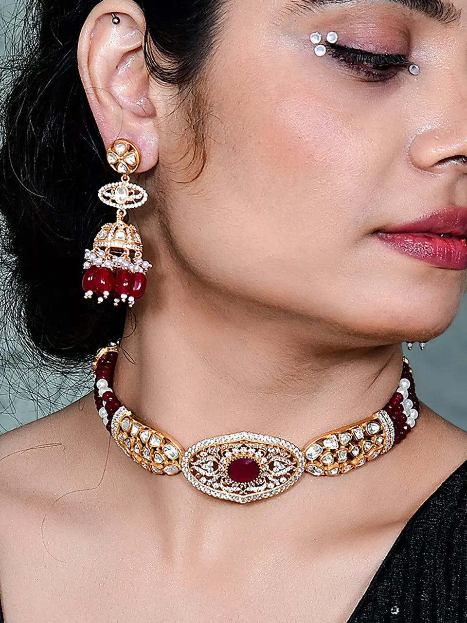 Yashi Necklace Set