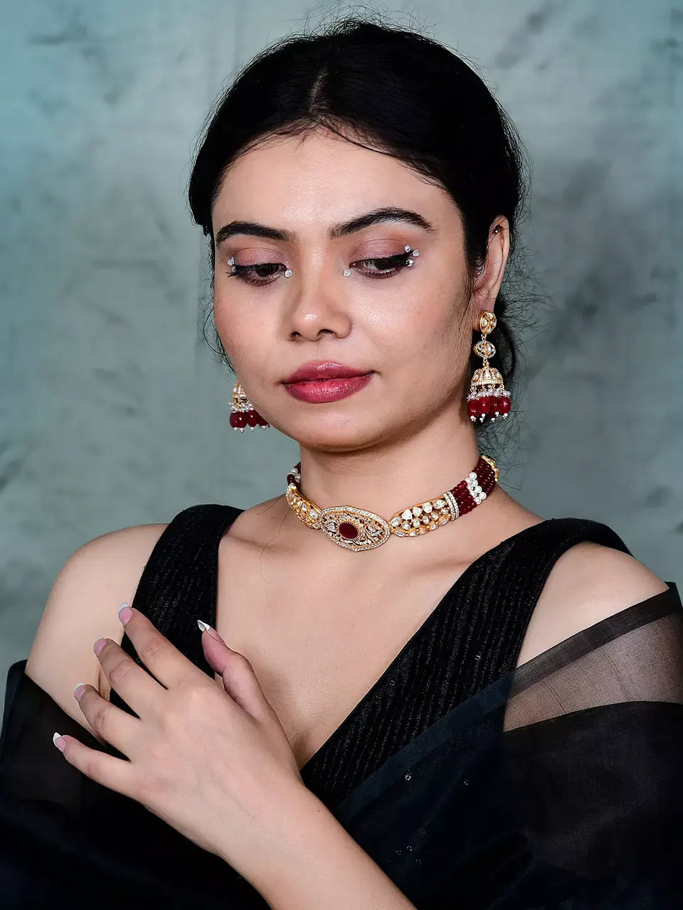 Yashi Necklace Set