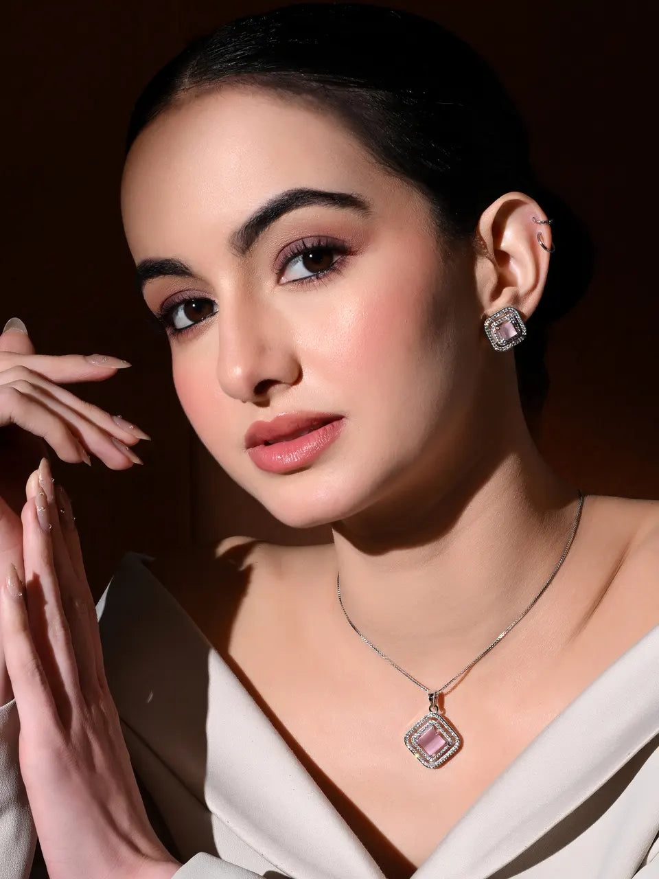 Blush Square Elegance Set