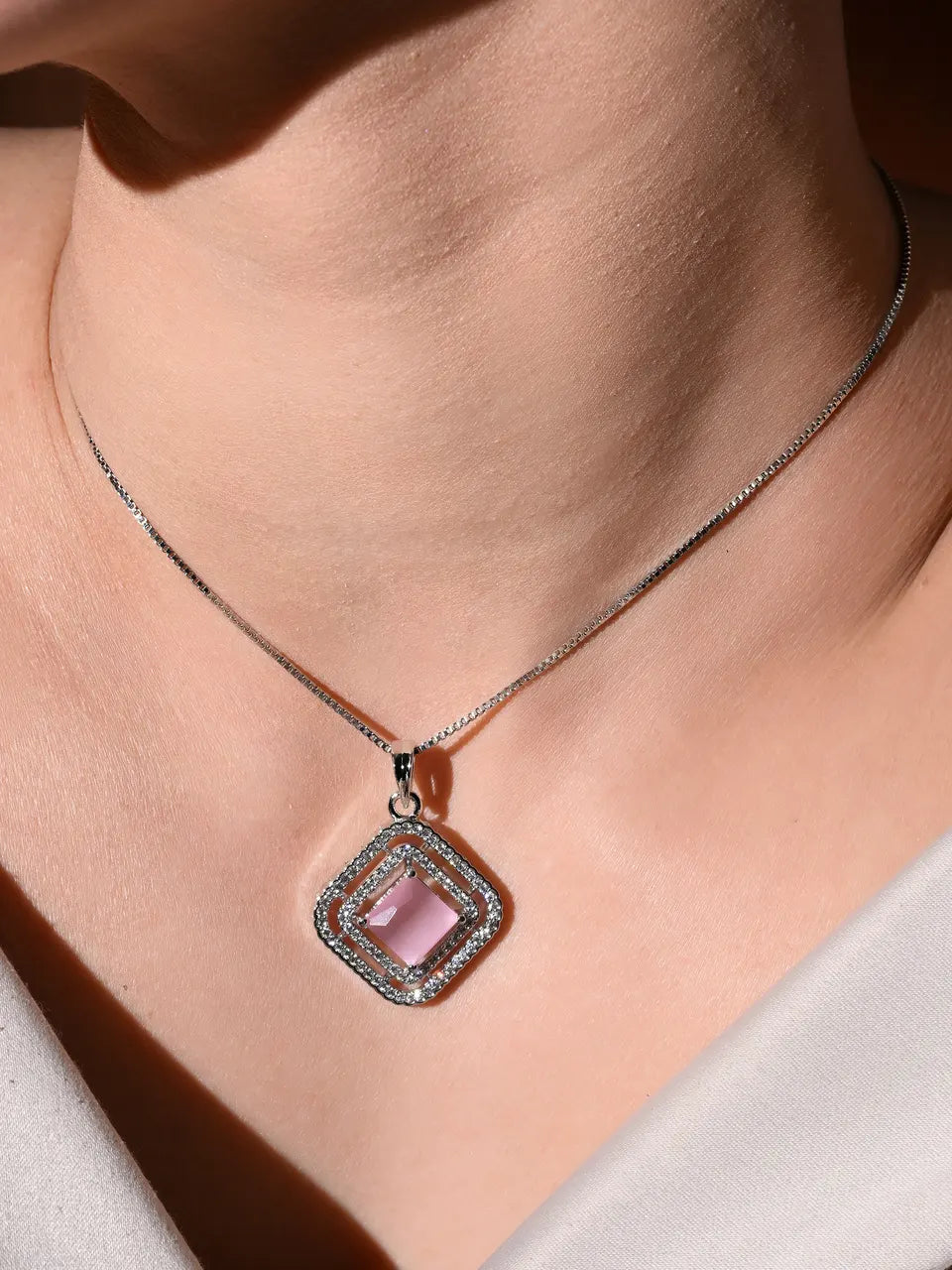 Blush Square Elegance Set