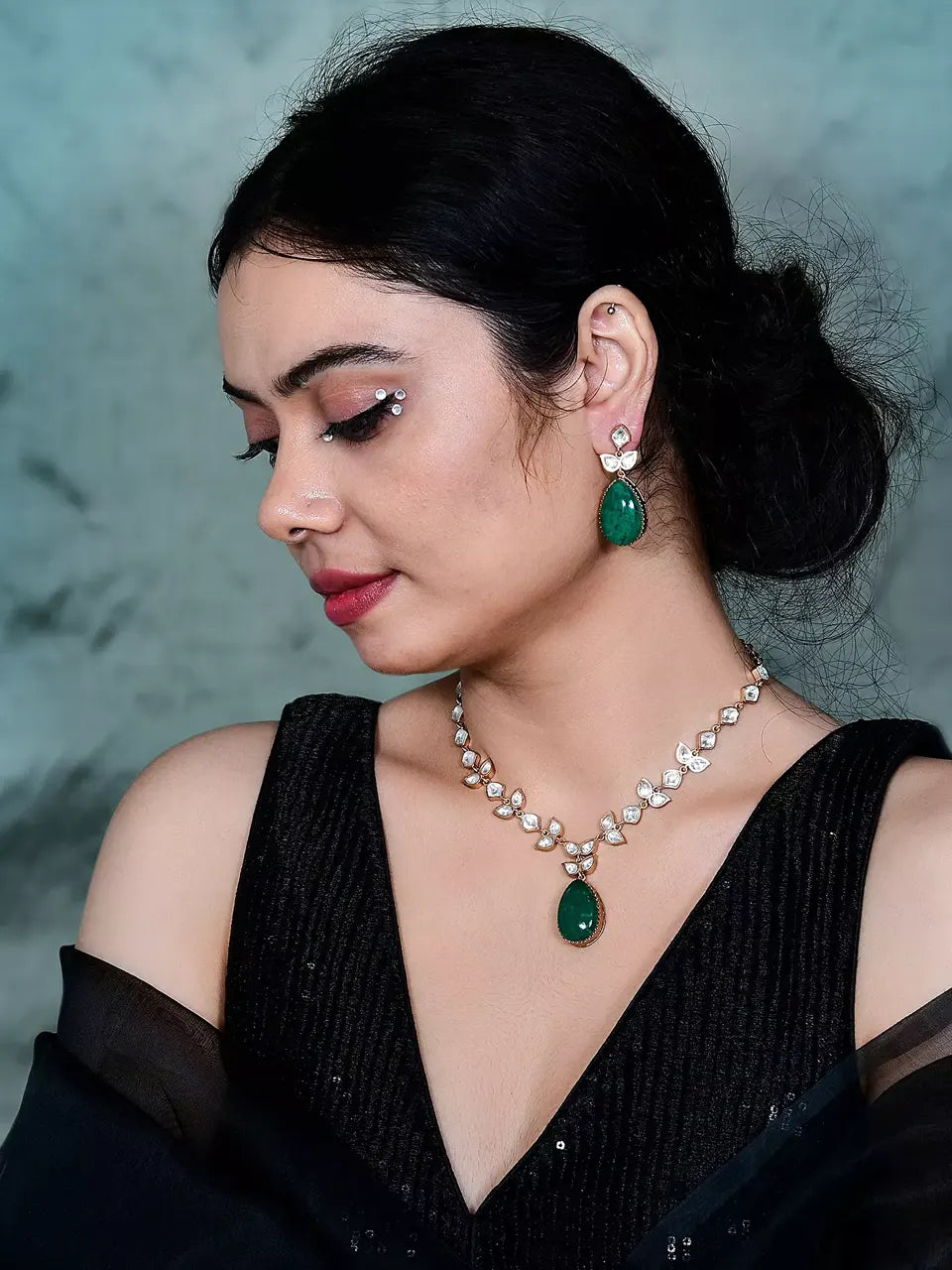 Huda Necklace Set