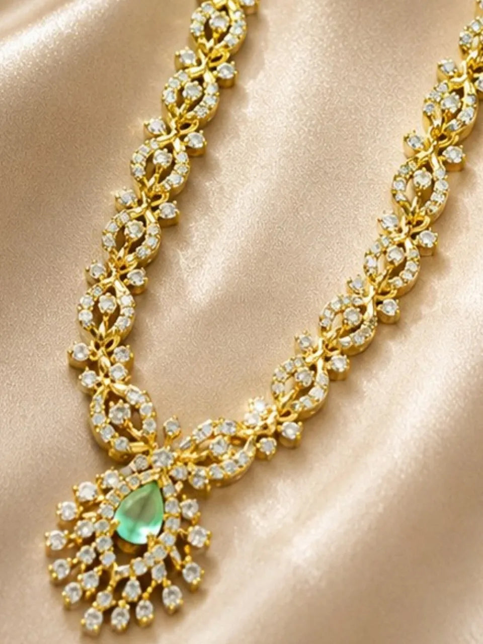 Emerald Blossom Necklace Set