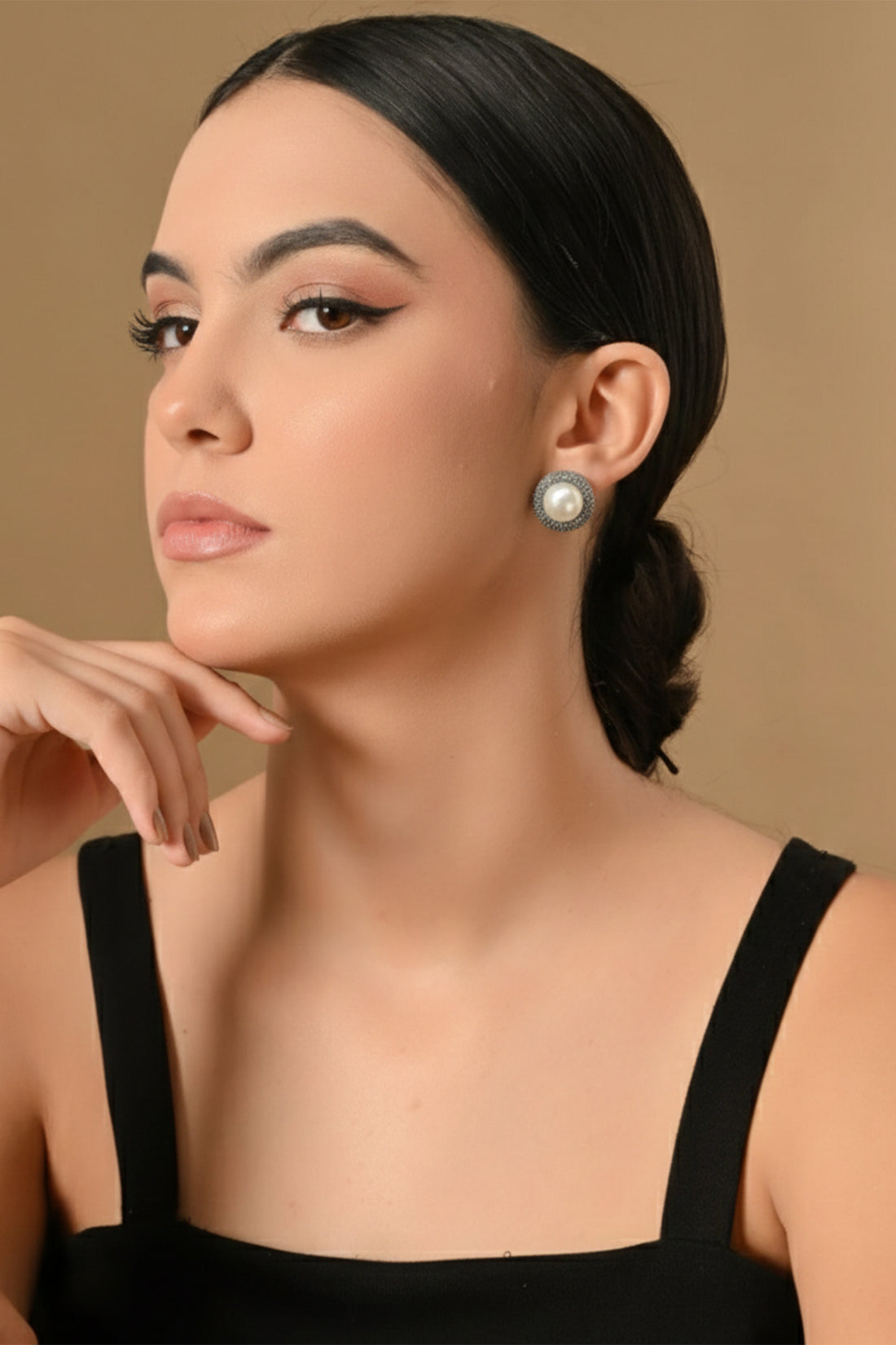 Zenefar Earring