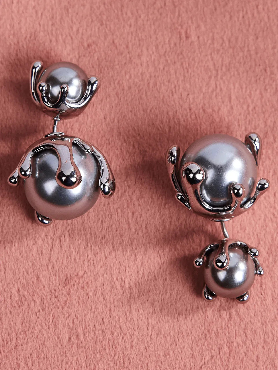 Elegant Grey Pearl Earrings