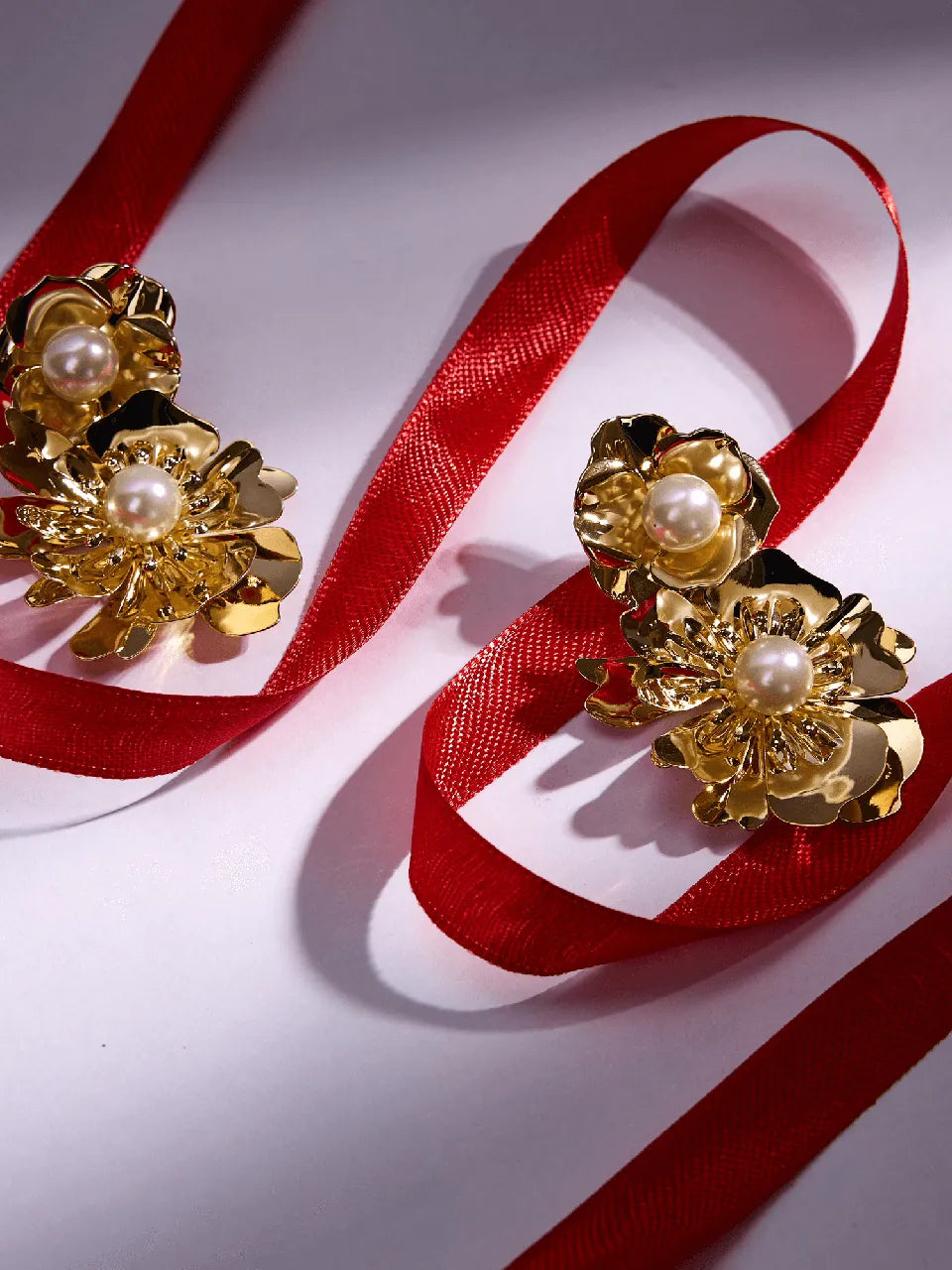 Floral Pearl Earrings