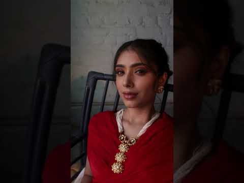 Nyara Necklace Set