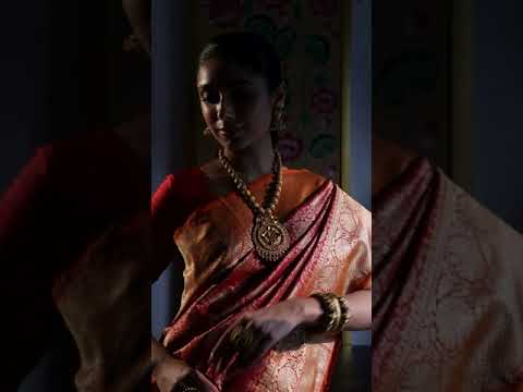 Gayathri Necklace Set