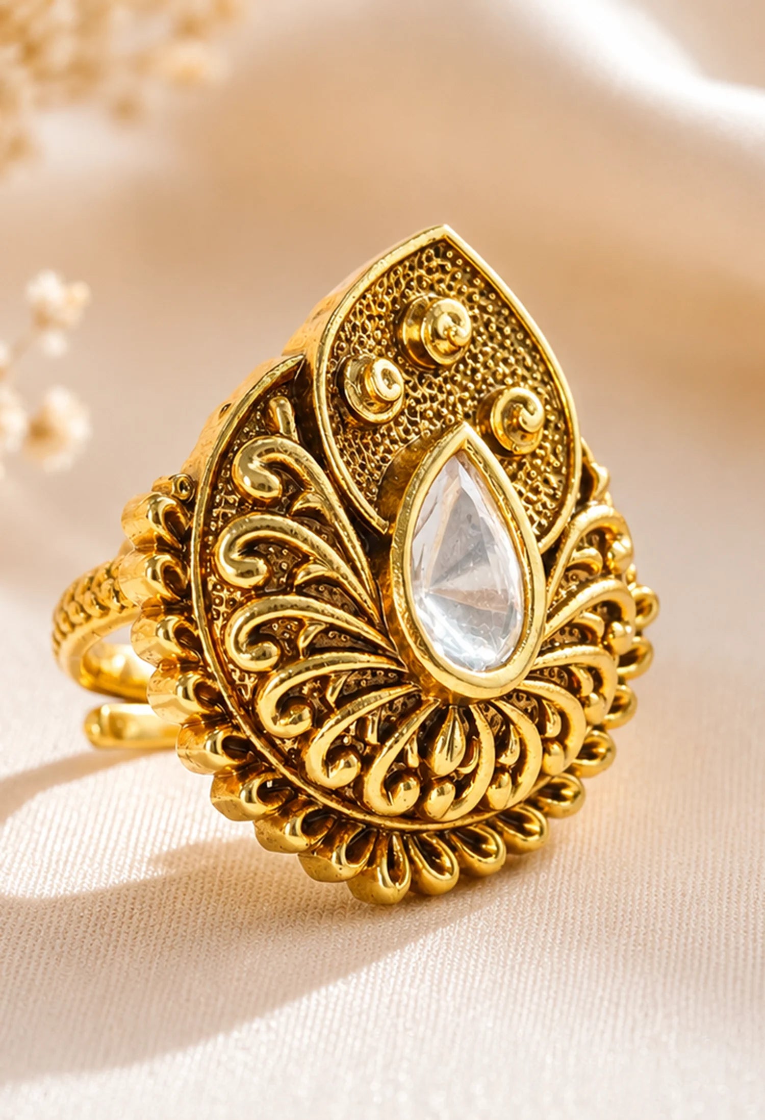 Sunleaf Crystal Adjustable Ring