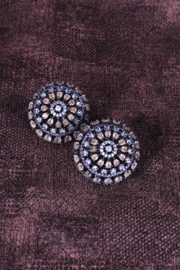 Selena Earring