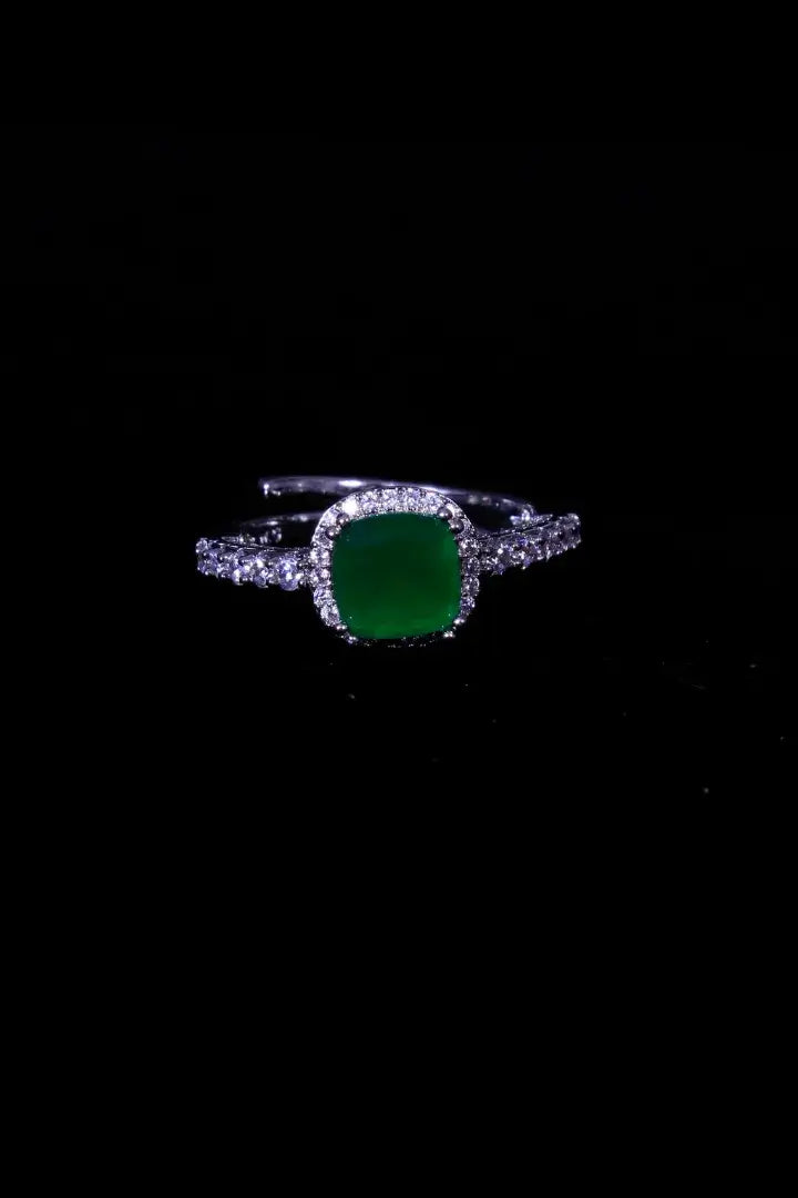 Sriya Ring