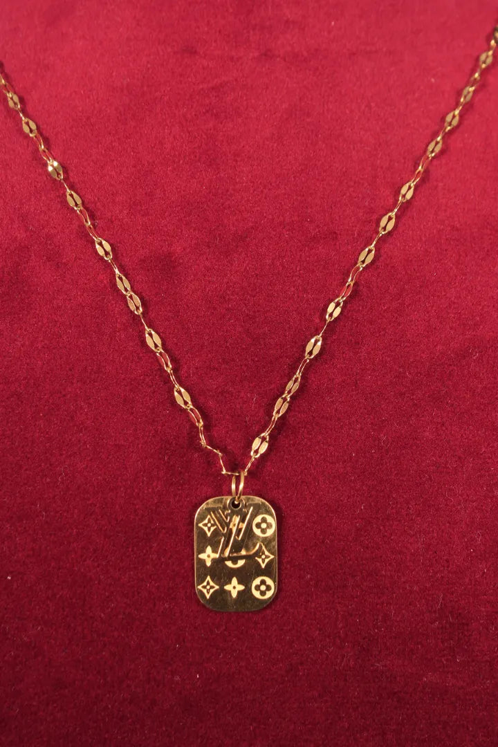 Louis Vuitton pendant