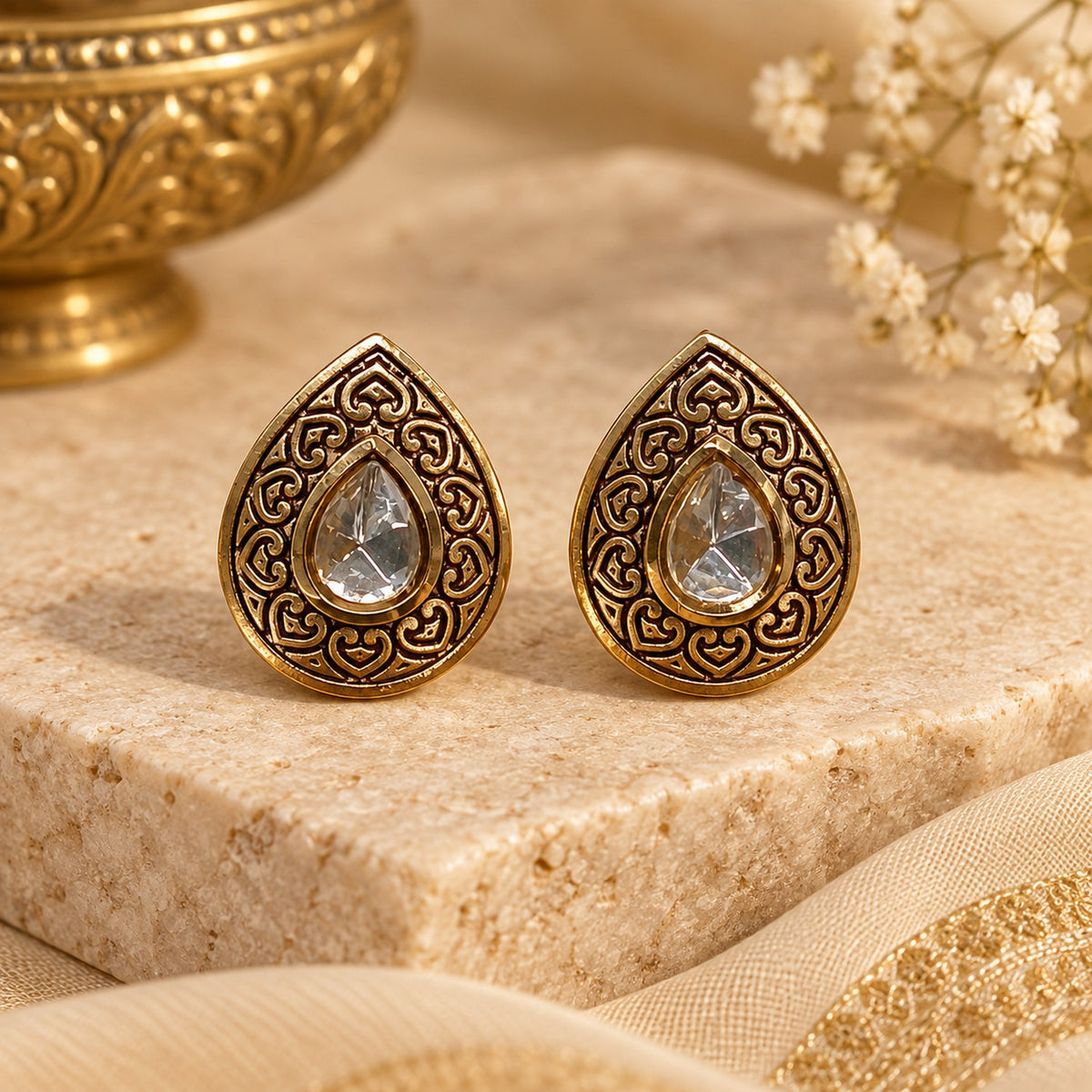 Noor Teardrop Stud Earrings