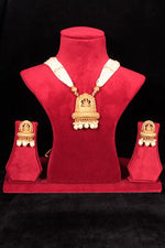 Load image into Gallery viewer, Ojaswini Necklace Set
