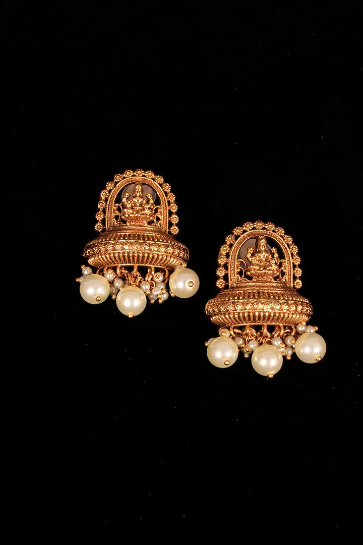 Ojaswini Necklace Set