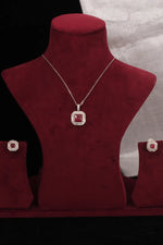 Load image into Gallery viewer,  Red Pendant Chain Necklace Set 