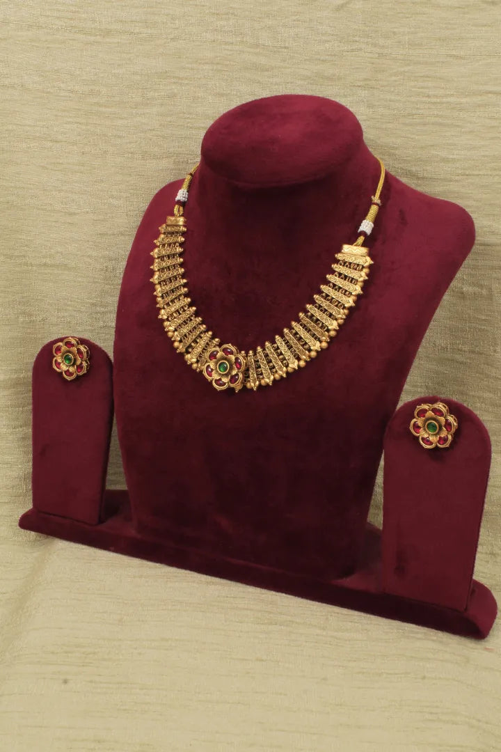 Maya Necklace Set