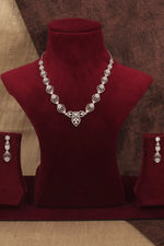 Load image into Gallery viewer, Diana Necklace Set
