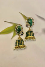 Load image into Gallery viewer, Zaha Earrings
